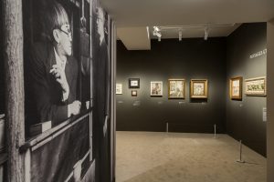 Foujita, Painting in Les Années Folles - Installation view © Sophie Lloyd